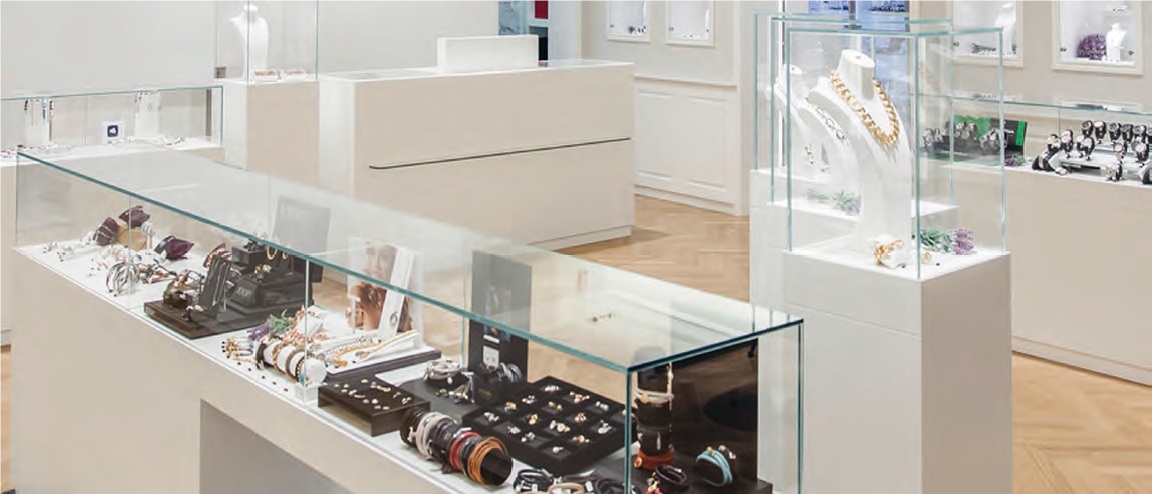 Eine Vitrine
