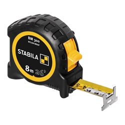 STABILA Taschenbandmaß BM 300, 8m (26'), Maßband mit doppelseitiger cm/inch-Skala, bruchsicheres PC/ABS-Gehäuse, SPIKES-Haken, Stahlband mit NYLON-WRAP-Ummantelung, Gürtel-Clip, MID-Genauigkeit Nr. 19573