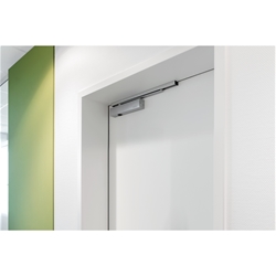 Geze OT-Gleitschiene, für Oben-Türschließer, ALU, TS 3/5000 L, Bandgegenseite, silberfarbig, 1-flg., aufliegend, H 20,70mm, L 550mm (PG:23) 189148
