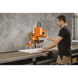 Blum MINIPRESS P Bohr- und Beschlagsetzmaschine, vertikal bohren, 230V/50Hz, Absauganschluss 100/50mm Nr. M53.2050