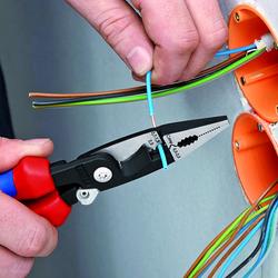 Knipex Elektro-Installationszange mit Kunststoff überzogen schwarz atramentiert 200 mm (SB-Karte/Blister) Nr. 13 91 200 SB