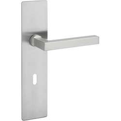 Bad-Drückergarnitur 1835 SQUARE, mit MAGNETIC, Langschild 2610 FL kantig, Ausf. BAD 78mm mit Riegel 3212/3216, Oberfl. 60 (Edelstahlfarben matt) Nr. 24509