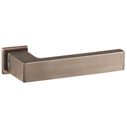 ZT-Drückergarnitur 1682 L, 2401 Smart XS-Rosette, kantig, ohne Schlüsselrosette, für Standard TS 38-42mm, Oberfl. 71 (Bronzefarben matt) Nr. 47290