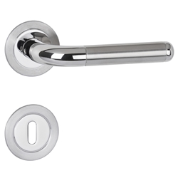 ZT-Drückerpaar 1110 ER CLUB ER, mit MAGCLIP Rosetten 2631 FL, fest/drehbar mit Rückholfeder, Oberfl. 63 (Edelstahl poliert/Edelstahl matt) Nr. 32754
