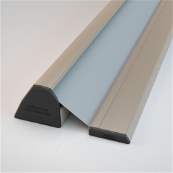 Athmer Fingerschutzrollo, 1925mm, UniSafe, NR 32 verdeckte Klipsbefestigung H 32mm, verkehrsweiß RAL 9016, Bandgegenseite Nr. 5-909-1925-2109
