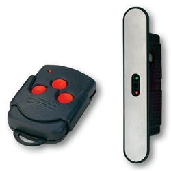 Fuhr Steuerung für Multitronic mit integriertem Funkempfänger mit 1 Master- Funkschlüssel (rot), Einbau Rahmen Nr. VNZSTP0419