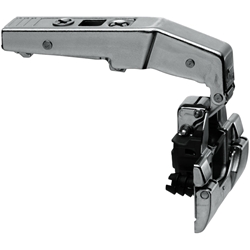 Blum CLIP top BLUMOTION Stollenscharnier 95°, innenliegend, mit Feder, Topf: INSERTA, vernickelt (VE:50) Nr. 79B9590 (für Montageplatten-Distanz = 3mm)